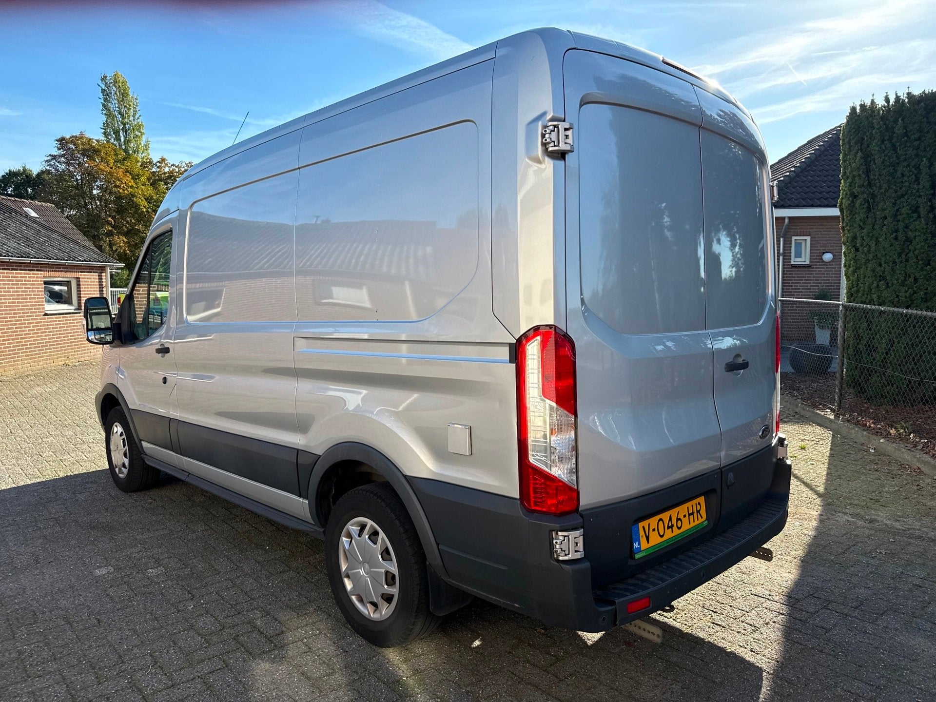 Ford Transit 350 2.0 TDCI L2H2 Trend sortimo inrichting euro, Achterwielaandrijving, Euro 6, 4 cilinders, 2800 kg