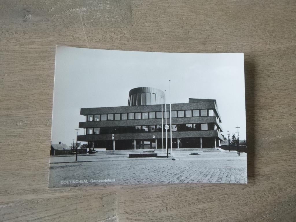 Doetinchem, gemeentehuis 1970, Verzamelen, Ansichtkaarten | Nederland, Verzenden, 1960 tot 1980, Ongelopen, Gelderland
