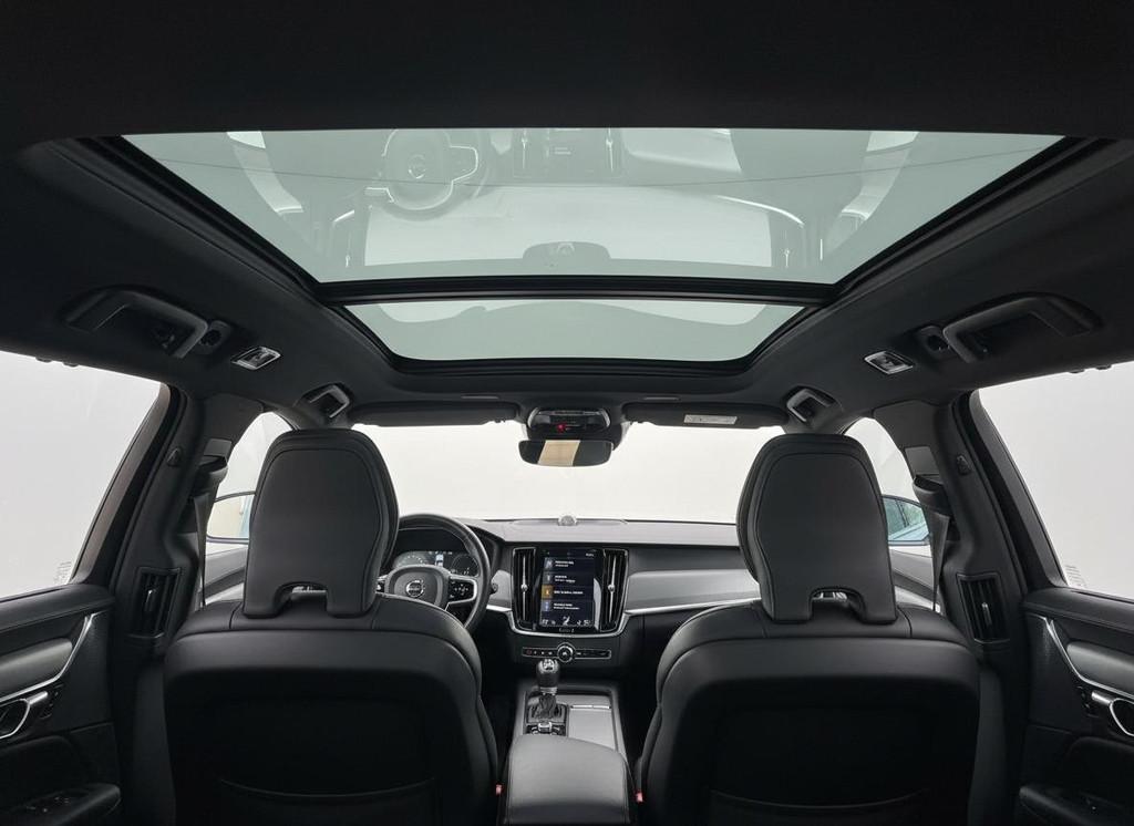 Volvo V90 2.0 T6 AWD Inscription PANO - 360 CAMERA - BOWERS, Stof, Euro 6, 4 cilinders, 1969 cc