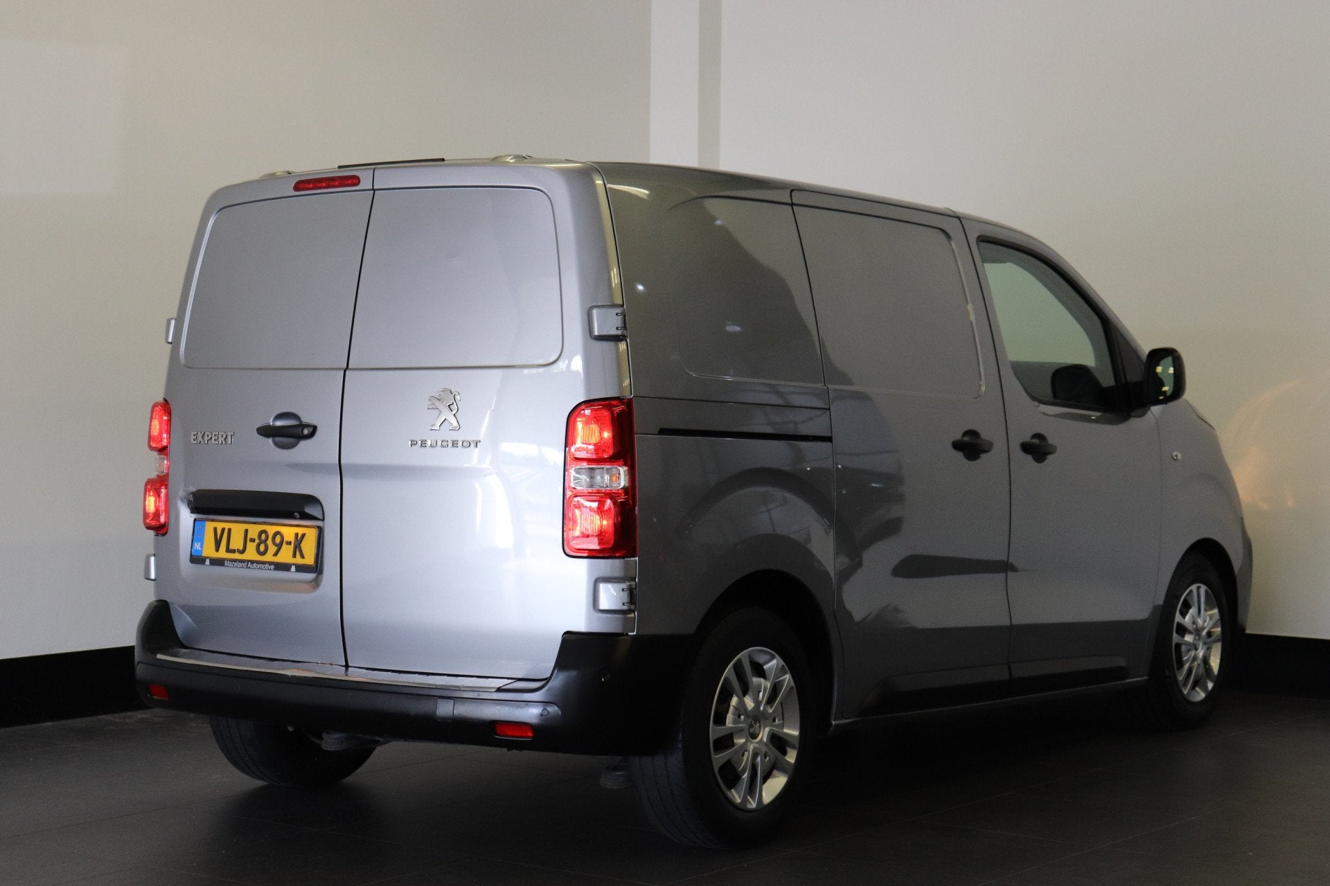 Peugeot Expert 2.0 BlueHDI 122PK Automaat EURO 6 - A/C Clima, Gebruikt, 4 cilinders, Leder en Stof, 122 pk