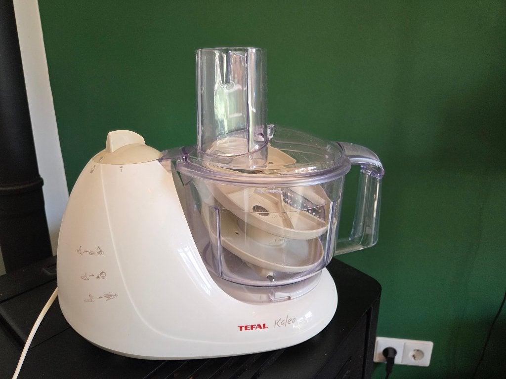 Tafel keukenmachine, 1 tot 2 liter, Ophalen, Zo goed als nieuw, 3 snelheden of meer