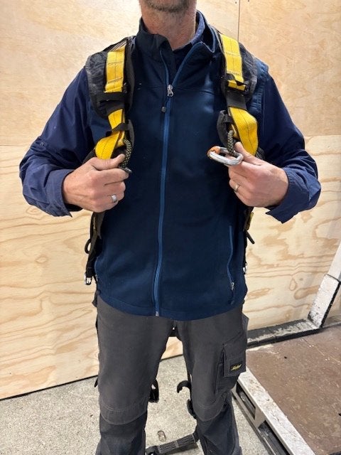 Petzl Valbeveiliging complete antival gordel/valharnas, Ophalen of Verzenden, Zo goed als nieuw, Overige thema's, Overige typen