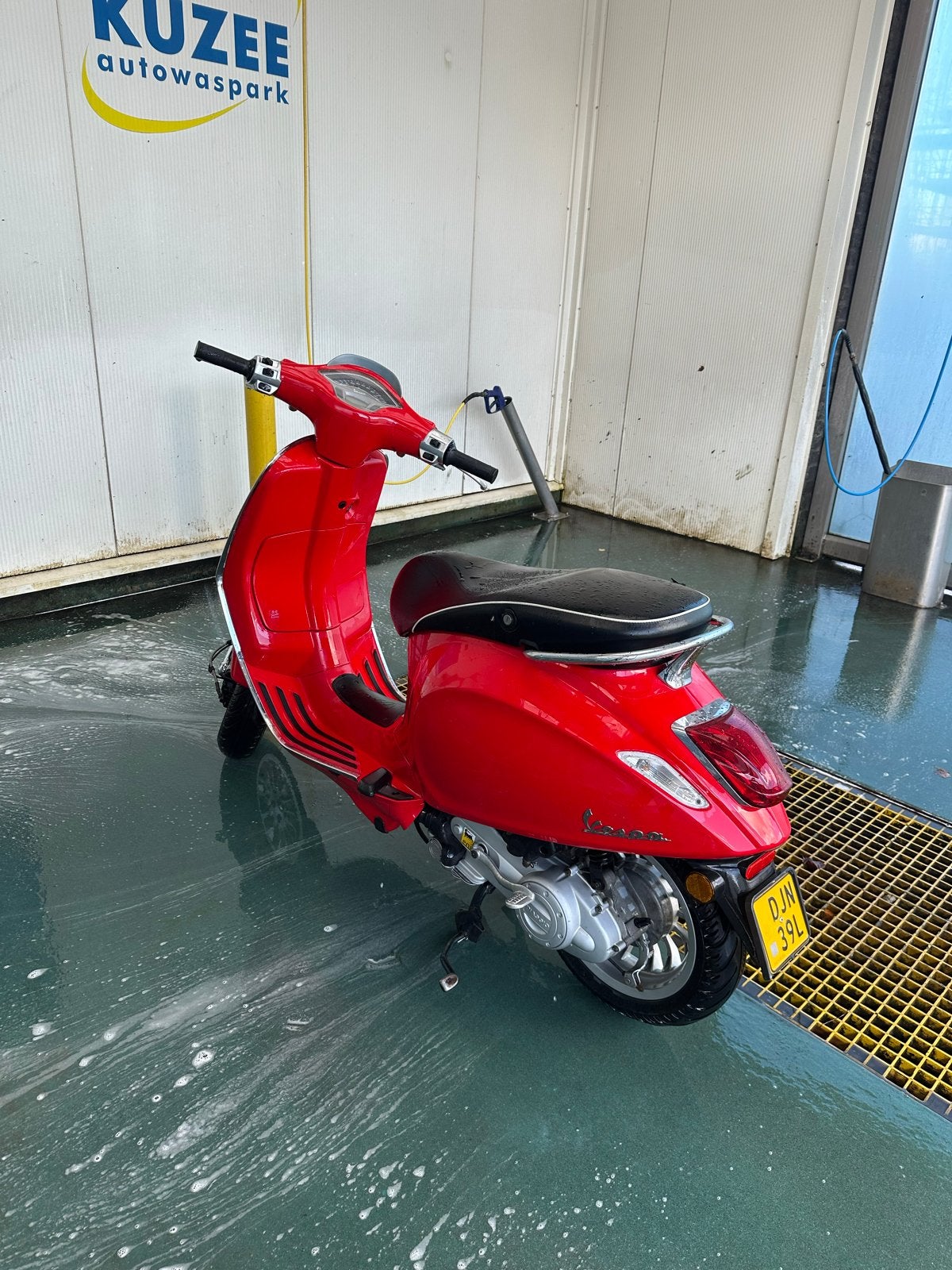 Vespa Sprint 2019 - Zo goed als nieuw, Fietsen en Brommers, Scooters | Vespa, Ophalen of Verzenden, Zo goed als nieuw, Benzine