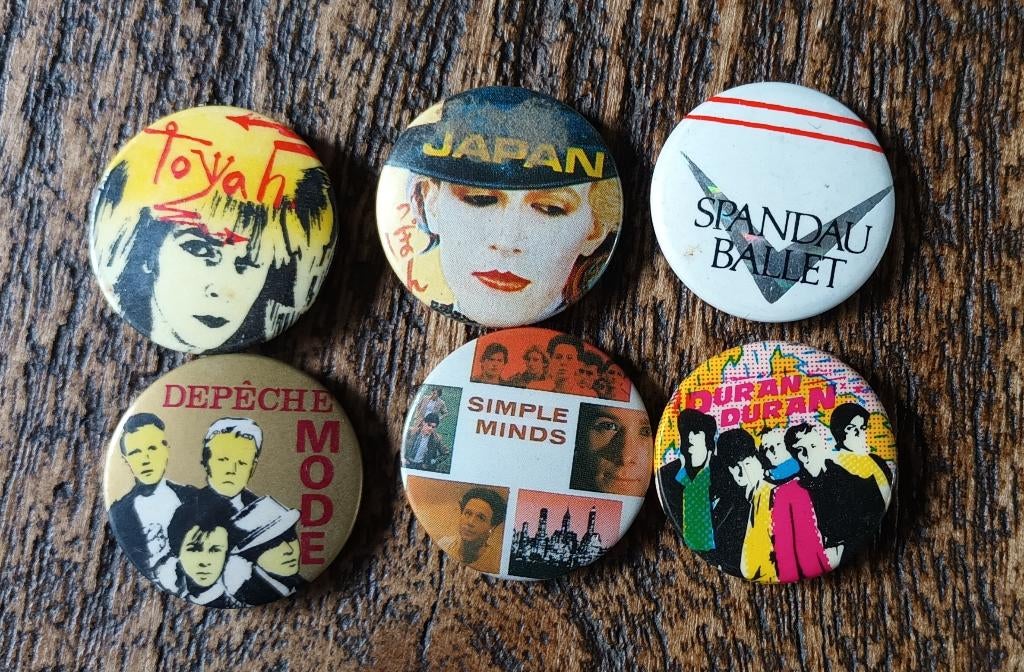 Buttons - diversen 80's wave, Verzamelen, Ophalen of Verzenden, Zo goed als nieuw, Overige onderwerpen, Button