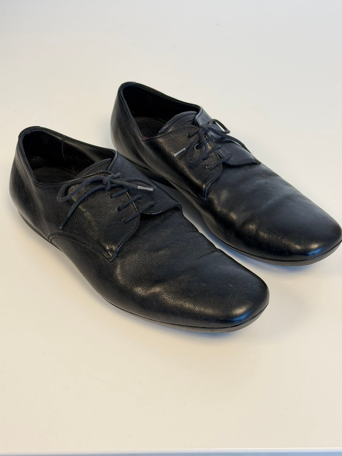 Vintage Prada Heren Lederen Schoenen Zwart Maat 42 lace-up, Kleding | Heren, Schoenen, Zwart, Ophalen of Verzenden, Zo goed als nieuw