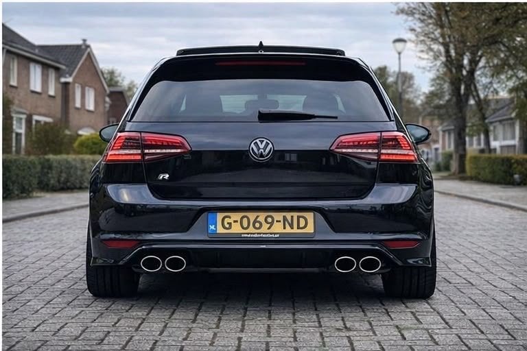 Foto 4 van Volkswagen Golf 2.0 TSI R 221KW 5D 4MOTION DSG 2014 Zwart