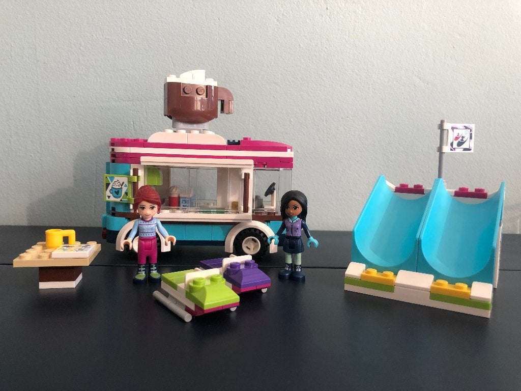 Lego Friends : Wintersport Koek-en-zopiewagen 41319, Lego, Friends, Ophalen of Verzenden, Zo goed als nieuw