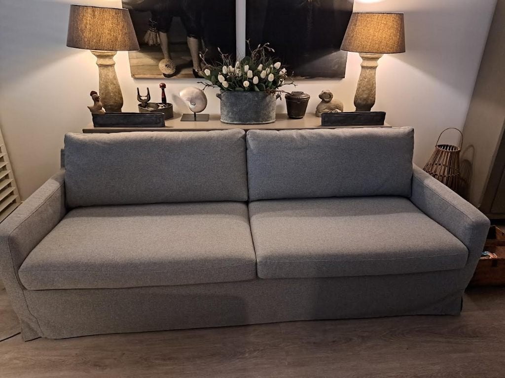 Comfortabele grijze 2,5 zits bank, Huis en Inrichting, Banken | Bankstellen, Ophalen, Gebruikt, Tweepersoons, 75 tot 100 cm