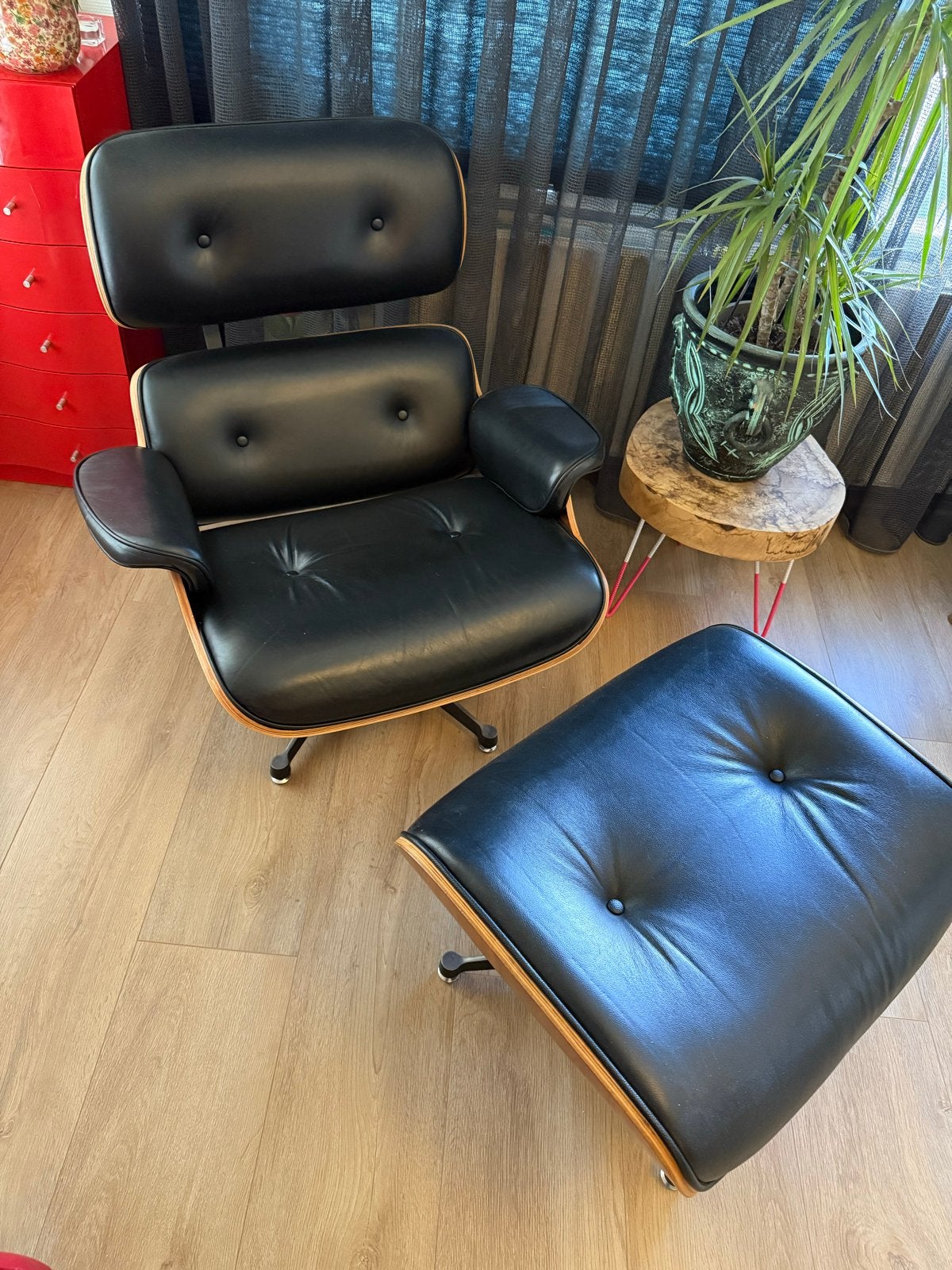 Design Lounge Chair met Ottoman - Zwart Leer en Hout, Ophalen, Zo goed als nieuw, Hout, 75 tot 100 cm