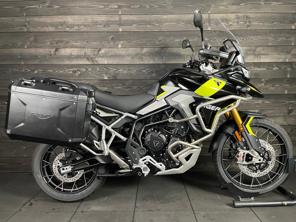 Triumph TIGER 900 RALLY PRO BLACK YELLOW (bj 2026), Motoren, Motoren | Triumph, 888 cc, Bedrijf, Meer dan 35 kW, Toermotor