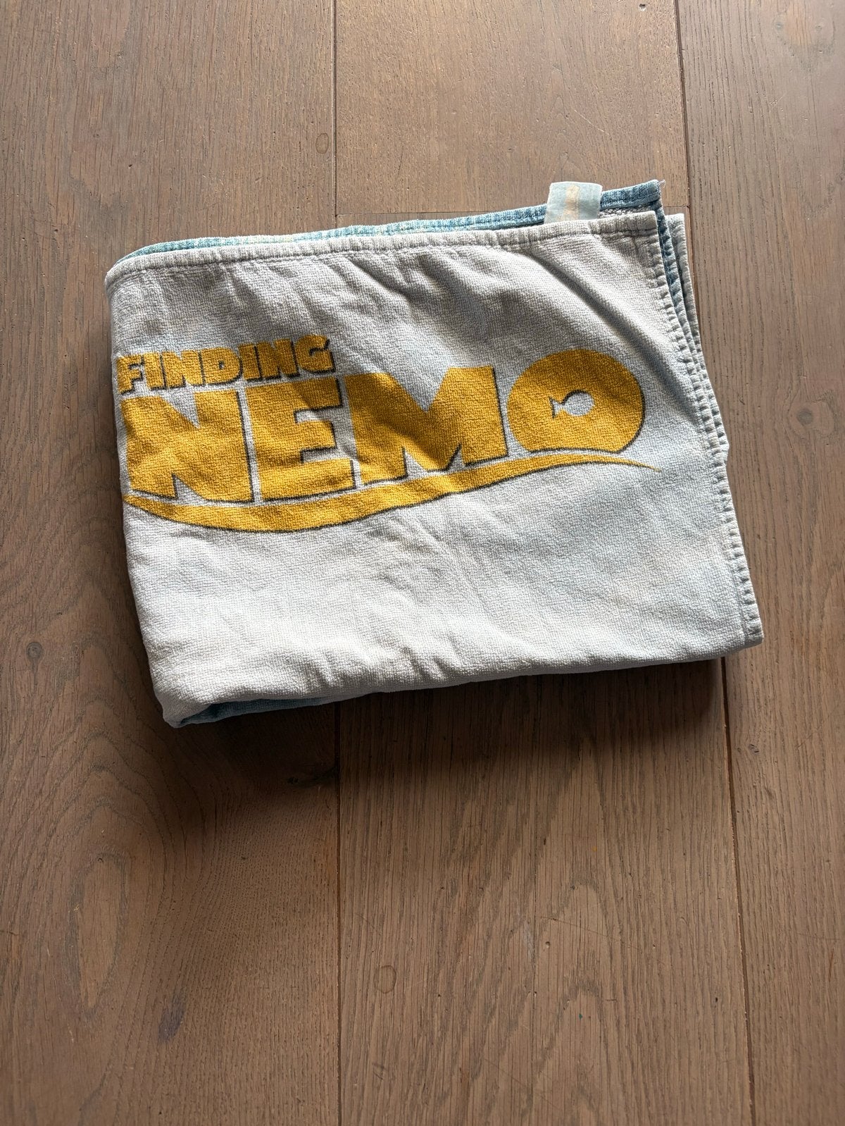 Finding Nemo Handdoek - Kinderstrandlaken, Ophalen of Verzenden, Gebruikt
