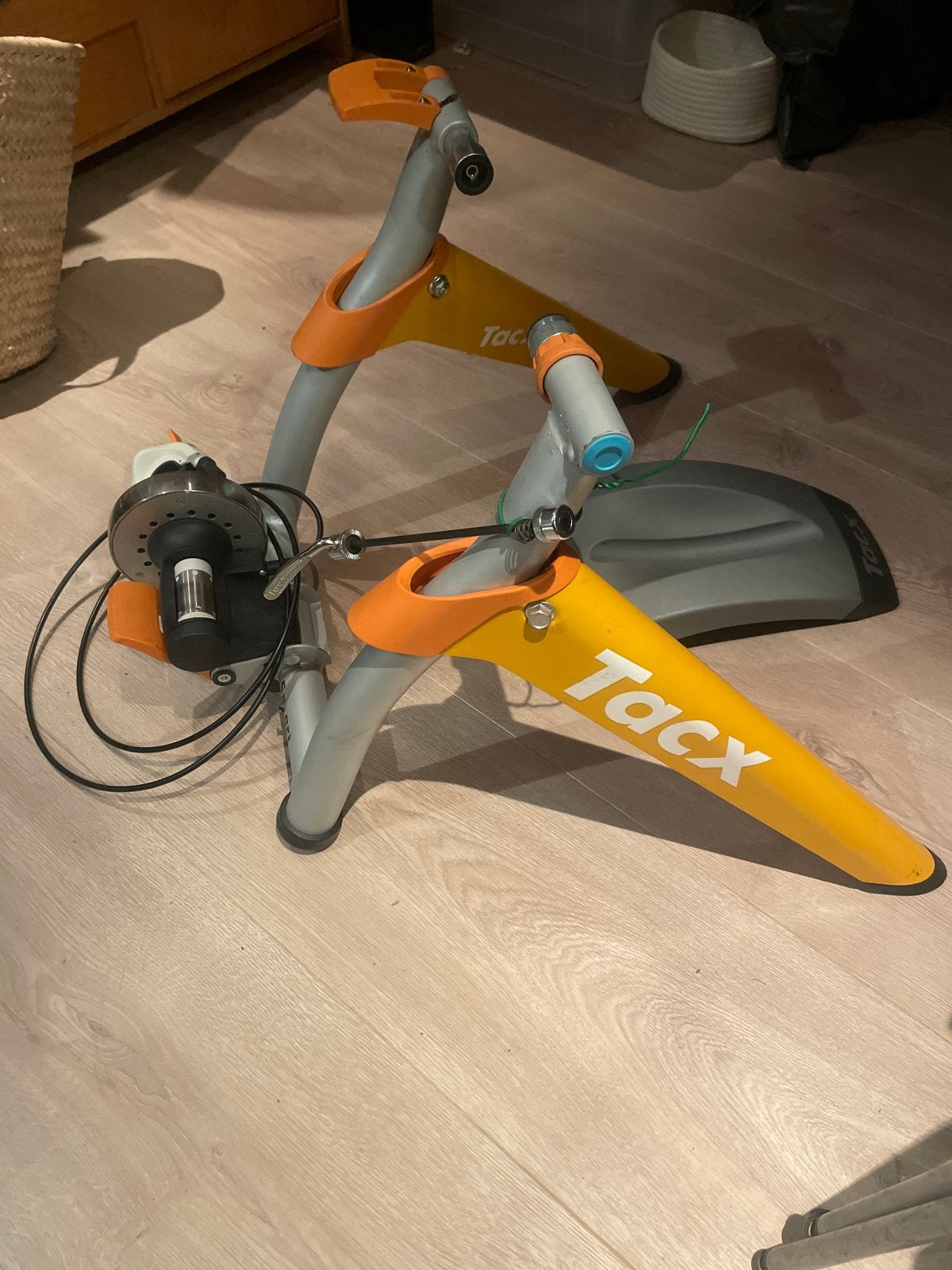 Tacx fietstrainer - Ideaal voor indoor training, Ophalen, Gebruikt, Overige typen