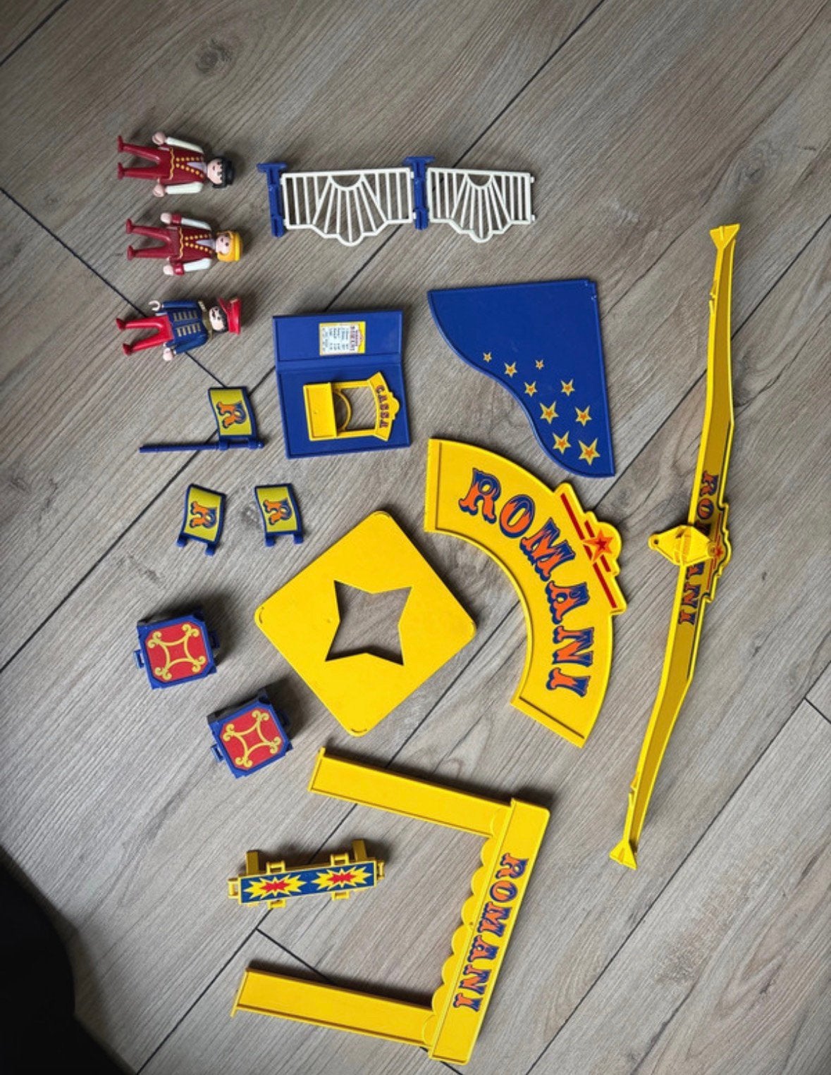 Circus spullen playmobil vintage items zoals foto, Kinderen en Baby's, Ophalen of Verzenden, Zo goed als nieuw