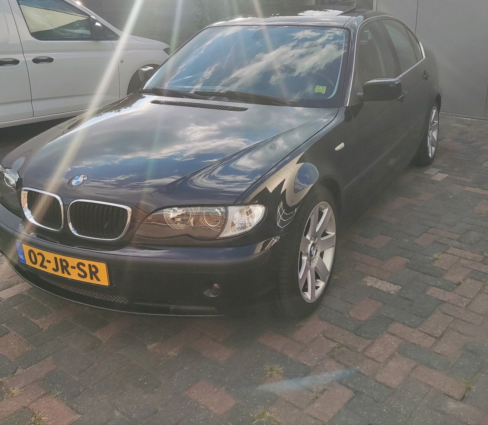 BMW 3-Serie 3.0 I 330 AUT 2002 Zwart, Automaat, 1440 kg, Zwart, 75 €/maand
