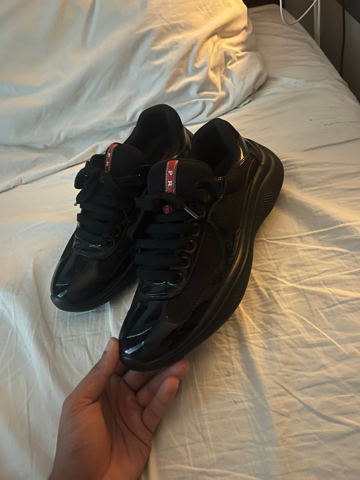 Prada american cup zwart 42, Ophalen of Verzenden, Zo goed als nieuw, Zwart