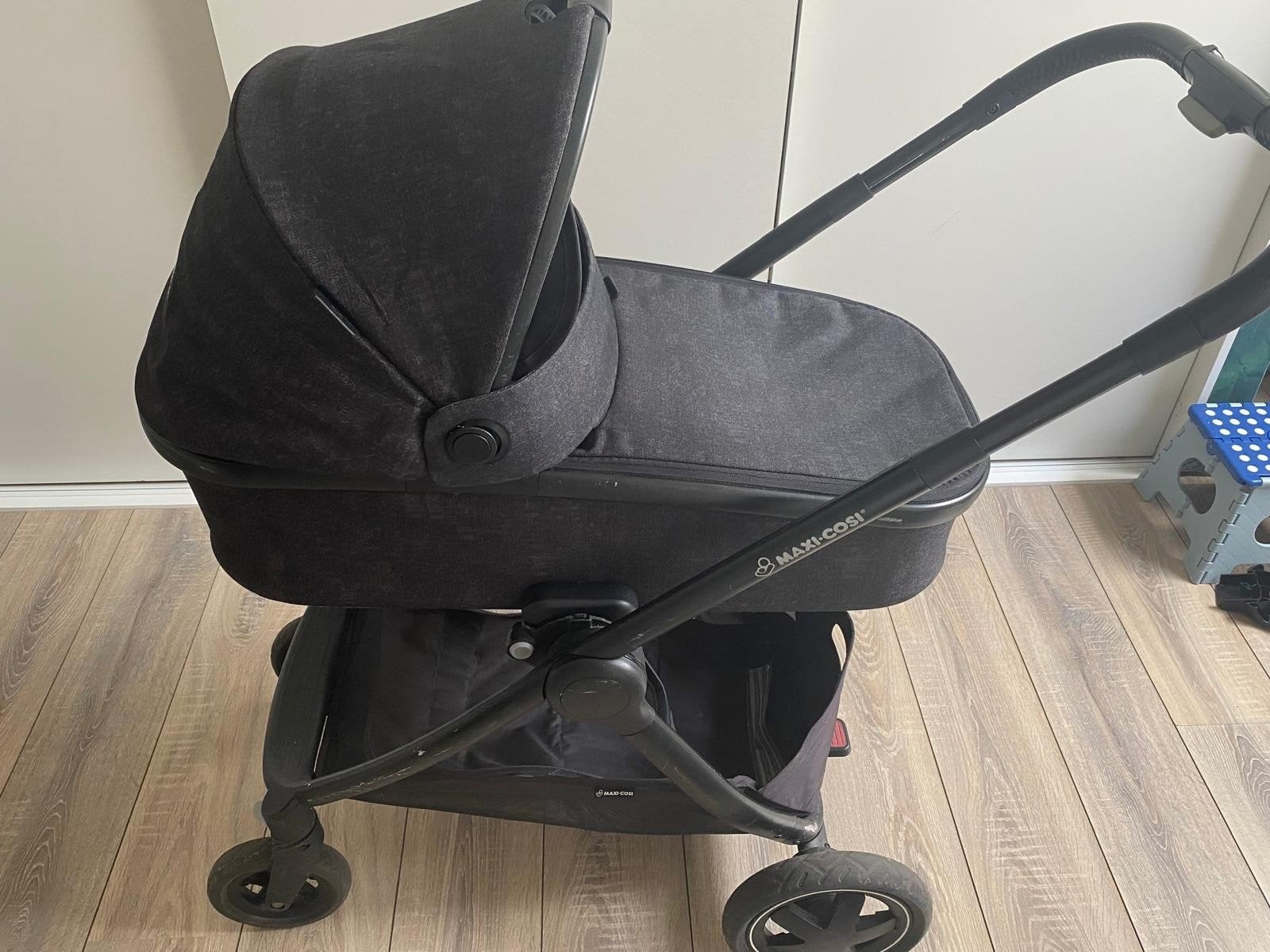 Maxi-Cosi Lila XP Plus Combiwagen met accessoires, Kinderen en Baby's, Kinderwagens en Combinaties, Ophalen, Gebruikt, Combiwagen