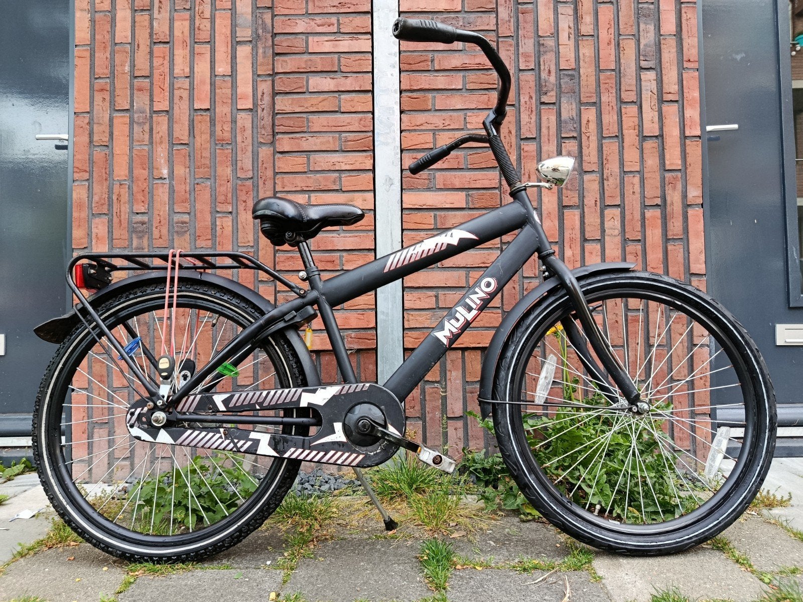 Jongens fiets Mulino
24 inch
terugtraprem,slot, verlichting, Ophalen, Zo goed als nieuw, Overige merken