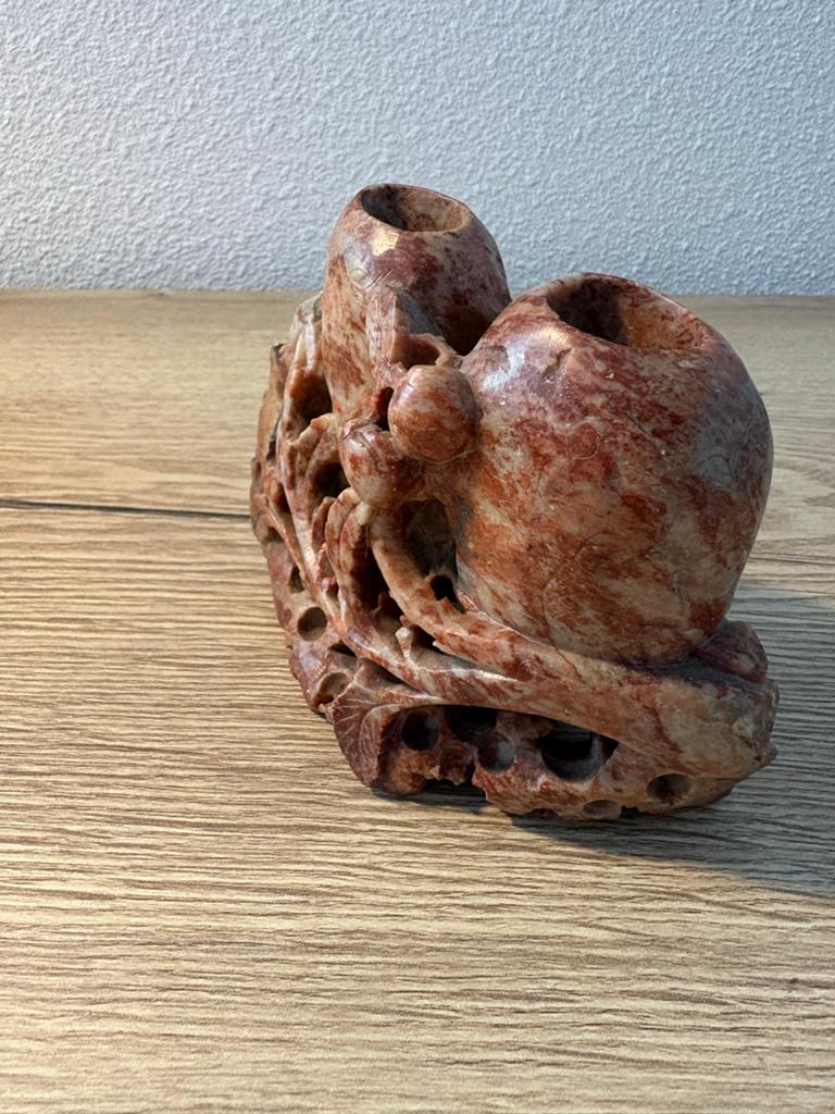 Antieke Chinese speksteen vaas/penseelhouder, Ophalen, Minder dan 20 cm, Azië, Flora