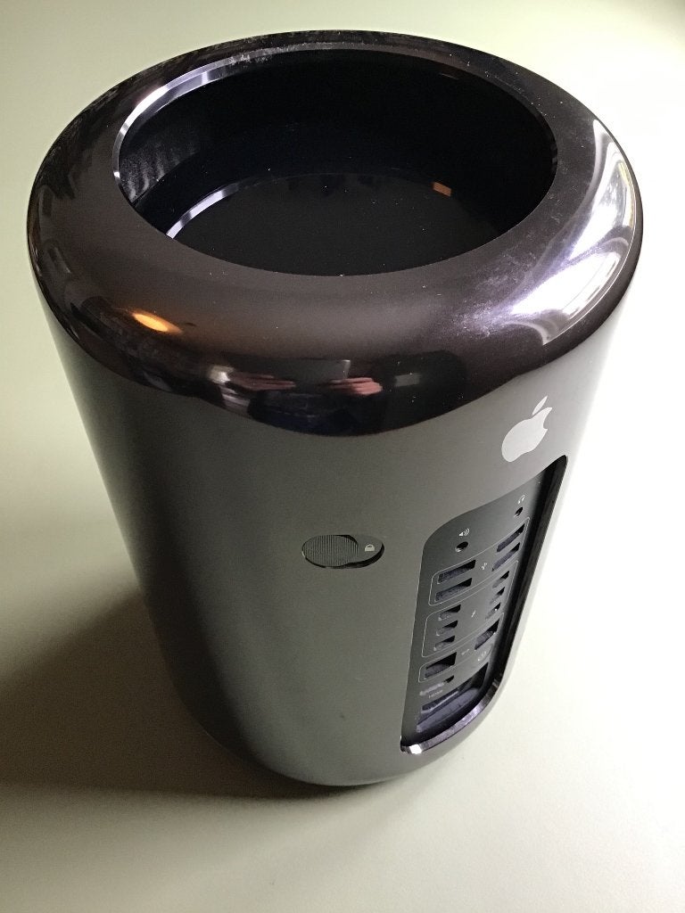 Apple MacPro (Late 2013) -Ultieme Specs 12-Core, 128GB RAM, Ophalen, 64 GB of meer, Gebruikt, 2 tot 3 Ghz