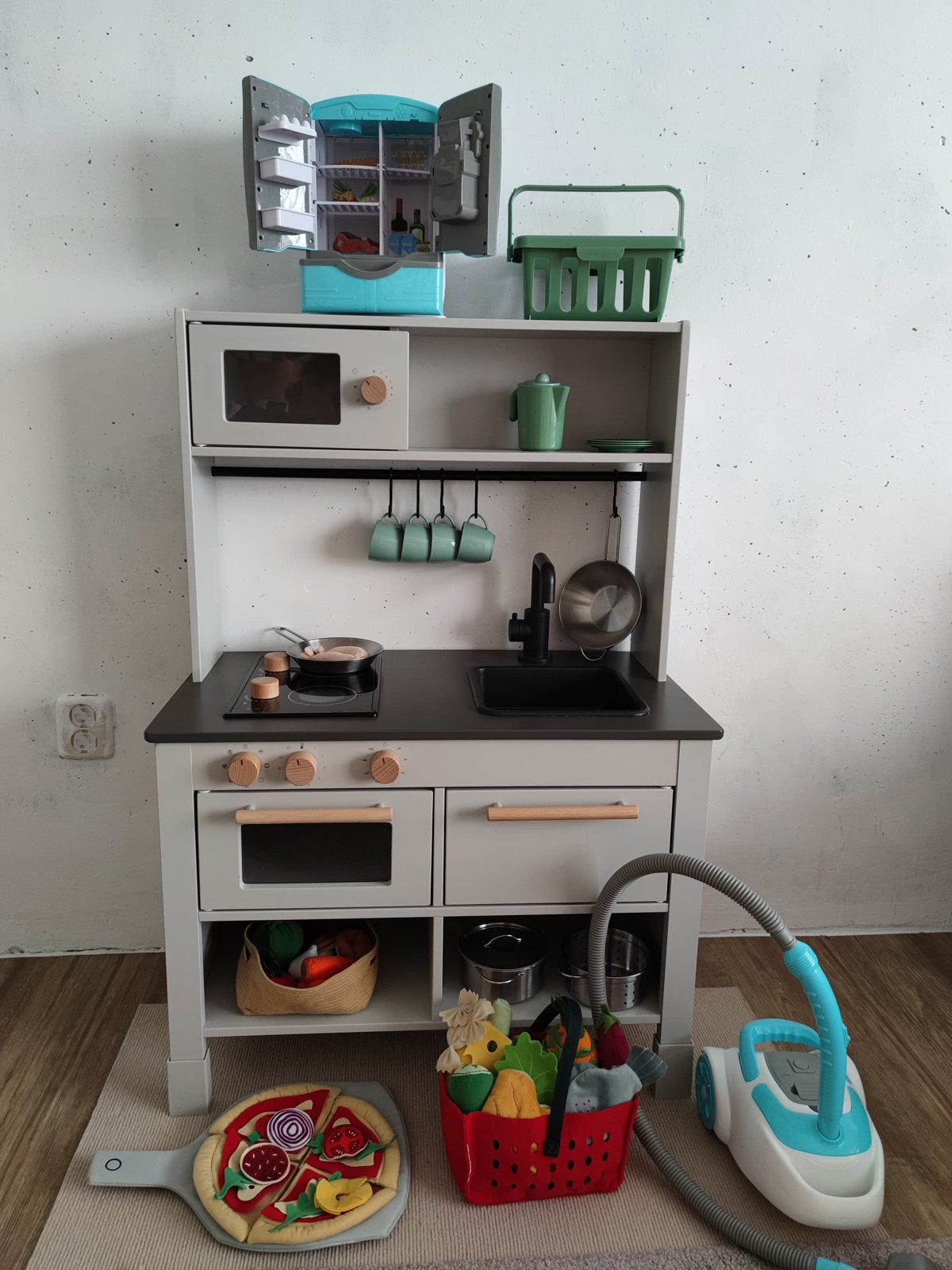 Speelkeuken en veel extras ZGAN, Kinderen en Baby's, Speelgoed | Speelkeukens, Ophalen, Zo goed als nieuw
