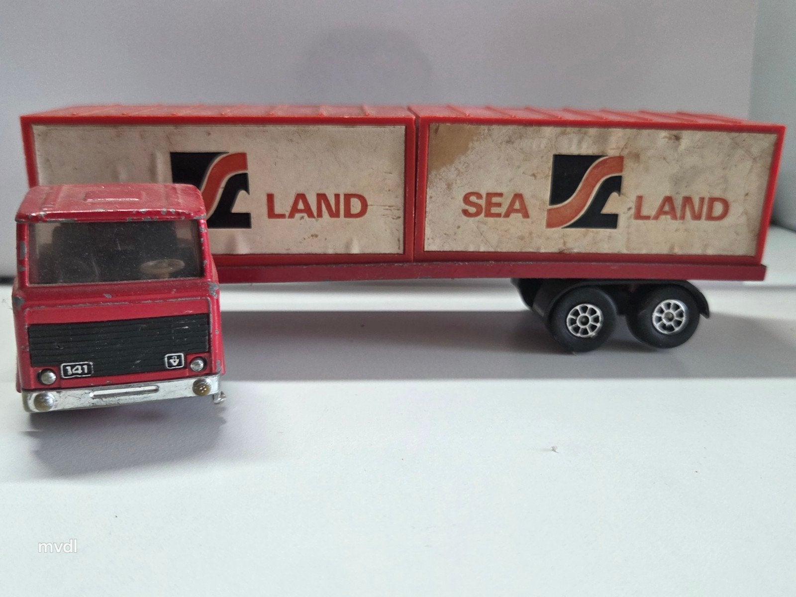 Vintage Playart Sea-Land Vrachtwagen met Containers, Ophalen of Verzenden, Gebruikt, Bus of Vrachtwagen, Overige merken