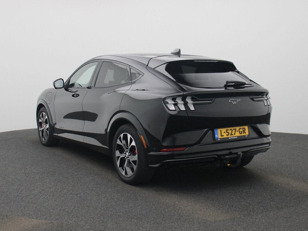 Ford Mustang Mach-E AWD 75 kWh Aut. | Panoramadak | B&O Soun, Auto's, Automaat, 12 maanden, Stof, Gebruikt