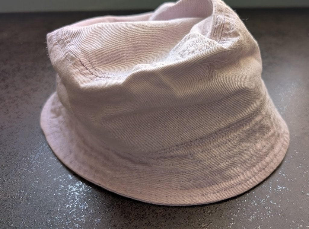 lila buckethat van H&M  voor kinderen 104-122, Jongen of Meisje, H&M, Ophalen of Verzenden, Zo goed als nieuw