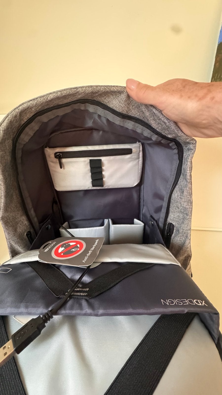 XD Design Bobby Anti-Diefstal Rugzak - Grijs, Ophalen of Verzenden, Zo goed als nieuw, 25 tot 40 cm, Overige merken