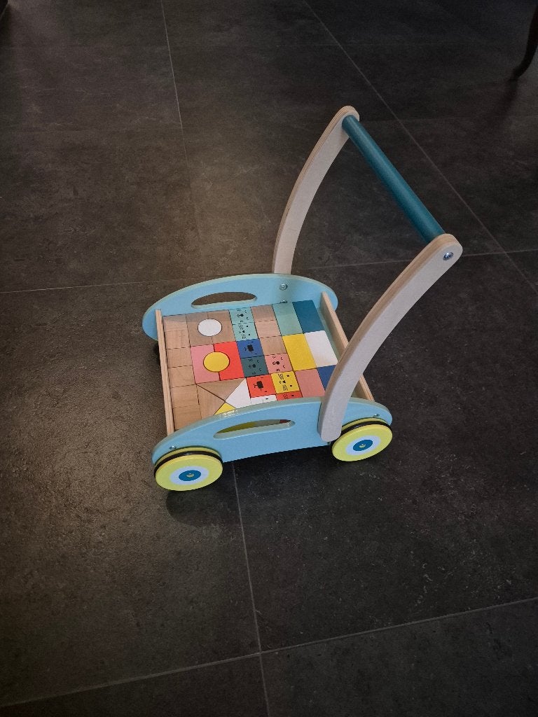 Hema Loopwagen met blokken, Ophalen of Verzenden, Zo goed als nieuw, Overige typen, Met wieltjes