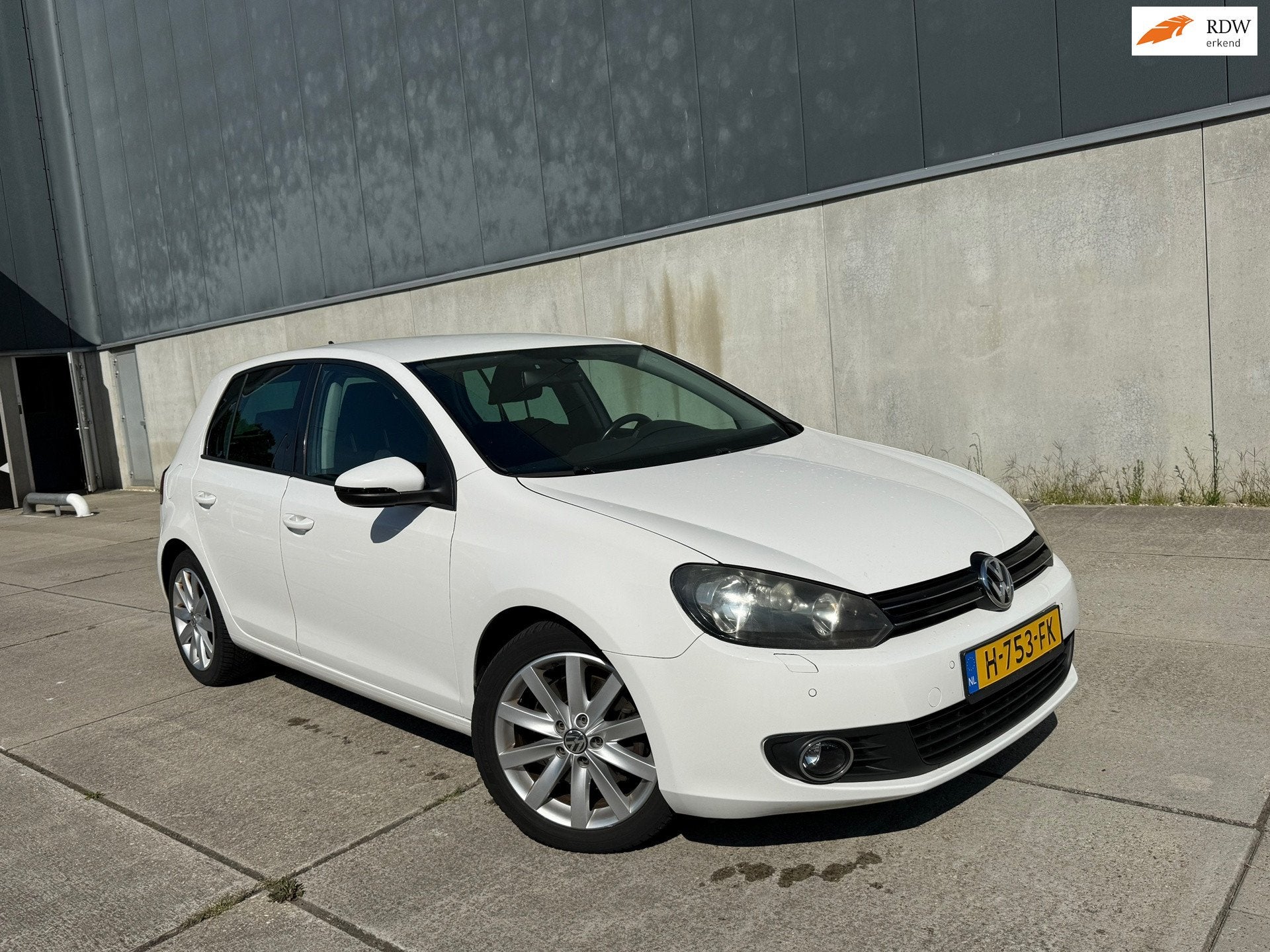 Volkswagen Golf 1.4 TSI Comfortline Automaat Stoelverwarming, 680 kg, 4 cilinders, 1261 kg, Wit