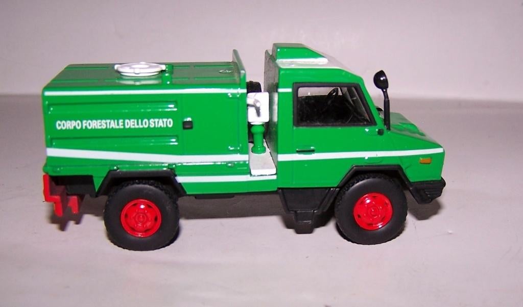 Del Prado FOREST FIRE VEHICLE SCOUT TSK 1000. 1/50. Izgs., Ophalen of Verzenden, Zo goed als nieuw, Bus of Vrachtwagen, Overige merken