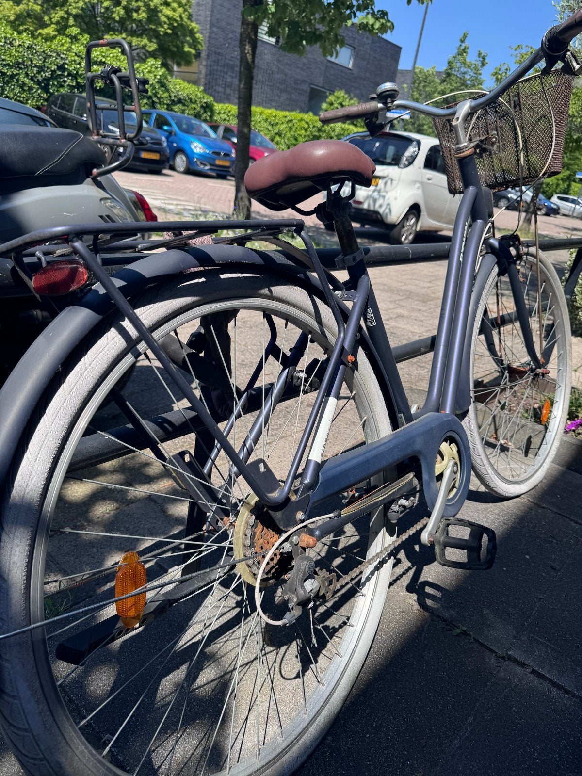 B’Twin Opknapper Damesfiets met mandje en bagagedrager, Fietsen en Brommers, Fietsen | Dames | Damesfietsen, Velgrem, Versnellingen