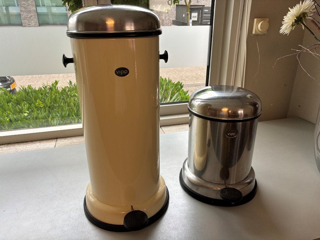 Vipp pedaalemmer 18 liter (en 4 liter), Huis en Inrichting, Ophalen, Gebruikt, Met pedaal, 50 tot 75 cm
