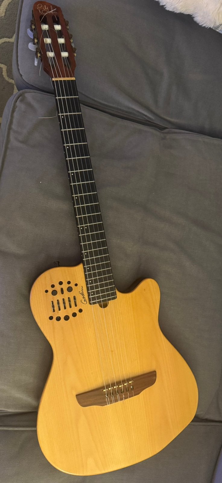 Godin Multiac ACS-SA Nylon slim, Muziek en Instrumenten, Ophalen, Zo goed als nieuw, Klassieke of Spaanse gitaar