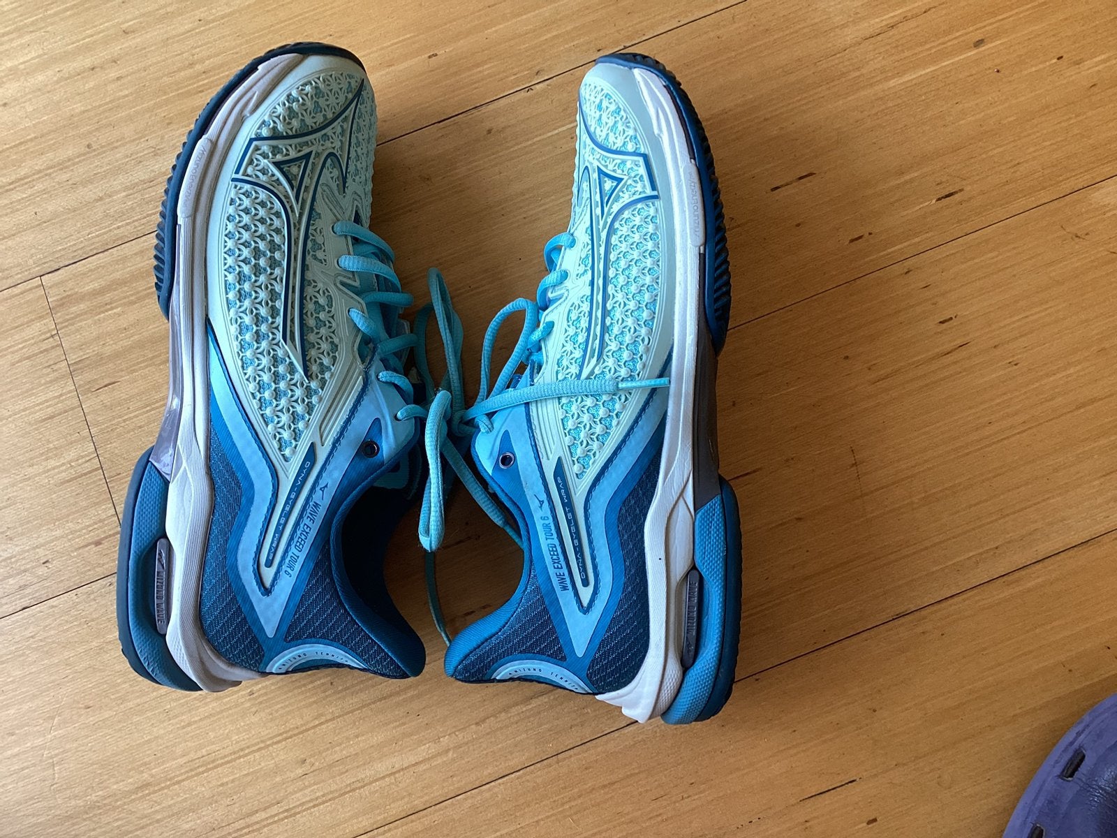 Mizuno tennisschoenen, maat 40, L00, Schoenen, Zo goed als nieuw, Ophalen