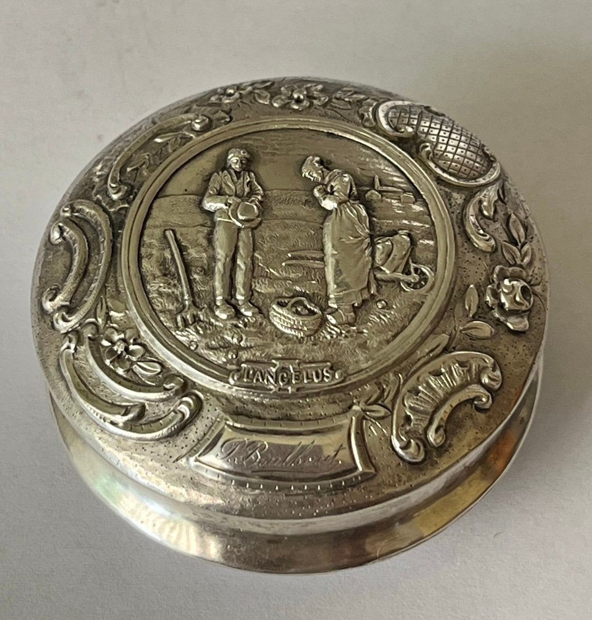 ANTIEK ZILVEREN DOOSJE L’ ANGELUS( schilderij), Antiek en Kunst, Verzenden, Zilver