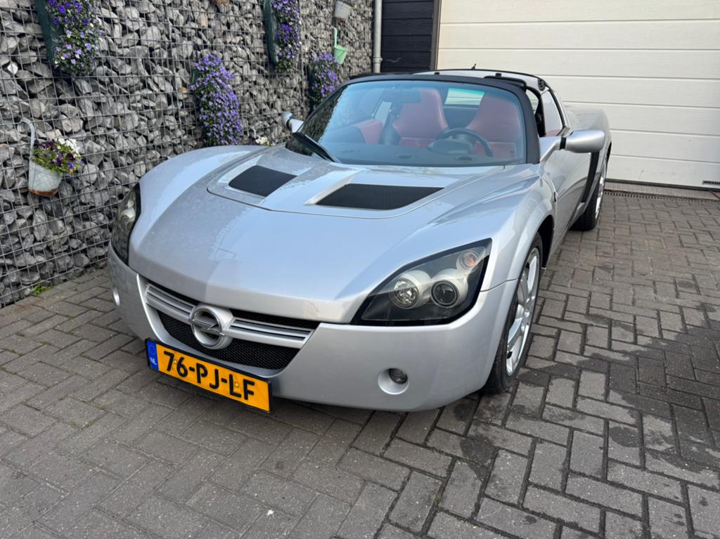 Opel Speedster 2.2 Targa 2004 Grijs Origineel Nederlands, Auto's, Opel, Achterwielaandrijving, 4 cilinders, Overige kleuren, Handgeschakeld