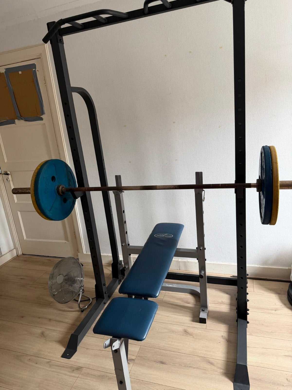 Halterbank 110kg Olympische halterset 110 kg bankdrukken, Sport en Fitness, Fitnessmaterialen, Ophalen, Zo goed als nieuw, Fitnessbank