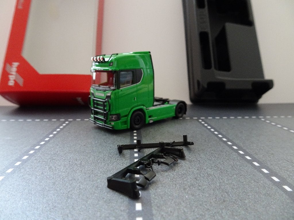 103 herpa 310116-006 scania cs 2-as trekker groen 1:87 truck, Ophalen of Verzenden, Nieuw, Bus of Vrachtwagen, Herpa