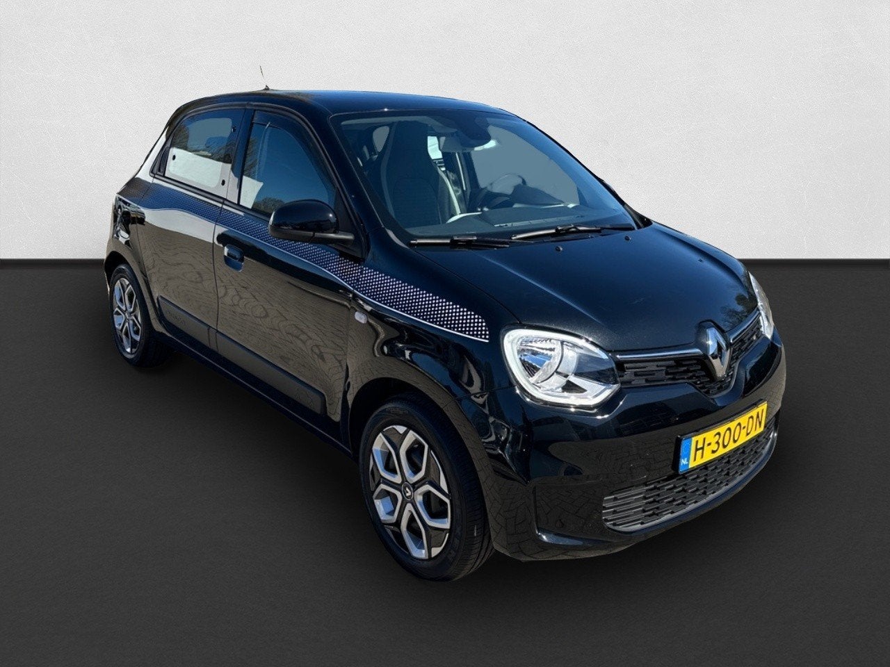 Renault Twingo 1.0 SCe Collection RADIO / BLUETOOTH / AIRCO, Gebruikt, 4 stoelen, Origineel Nederlands, Bedrijf
