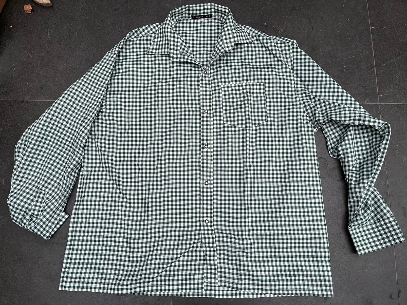 Tiroler groen/wit Tiroler blouse. Grote maat, Ophalen of Verzenden, Zo goed als nieuw