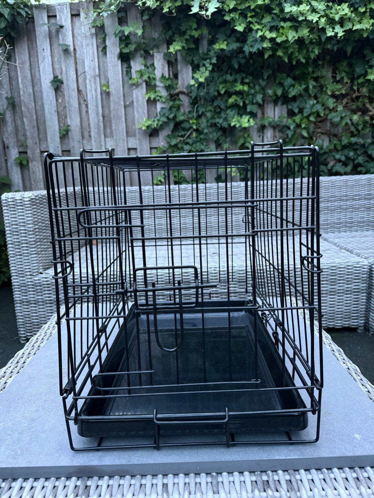 Bench en plasplaat, Dieren en Toebehoren, Ophalen, Gebruikt, Minder dan 65 cm, Minder dan 75 cm