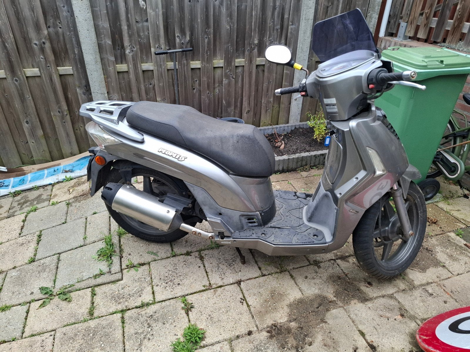 Kymco People S - Gebruikt, rijdt niet, Fietsen en Brommers, Ophalen, Gebruikt, Benzine, People S