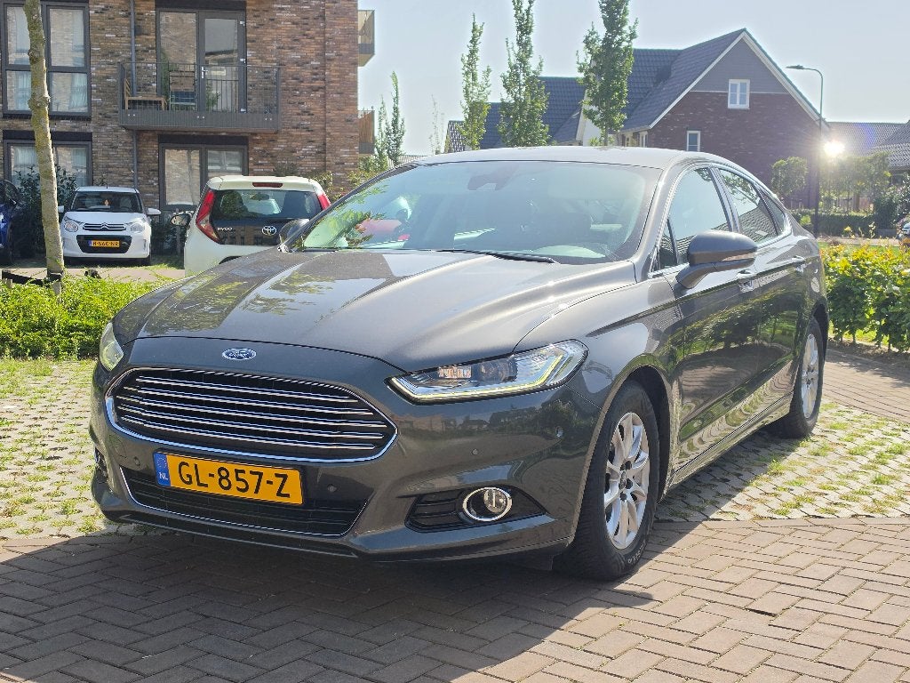 Ford Mondeo 1.5 EcoB | Distributie Verv | Park/Lane Assist, 4 cilinders, Mondeo, 160 pk, Leder en Stof