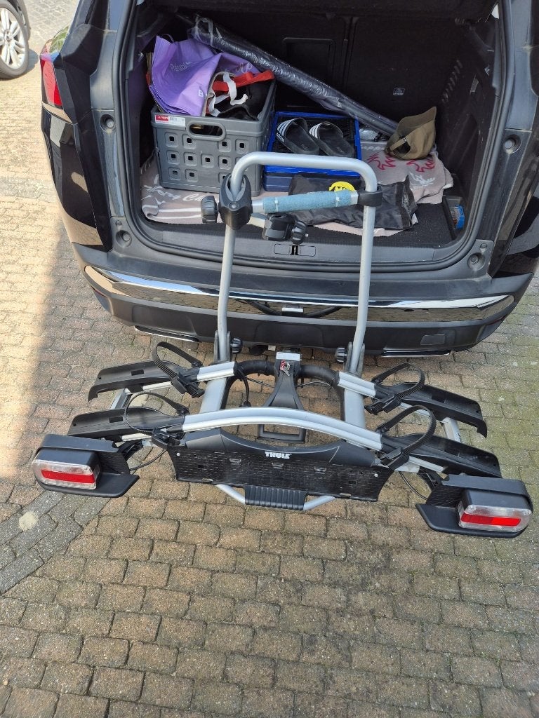 Fietsendrager Thule, Ophalen, 2 fietsen, Zo goed als nieuw, Trekhaakdrager