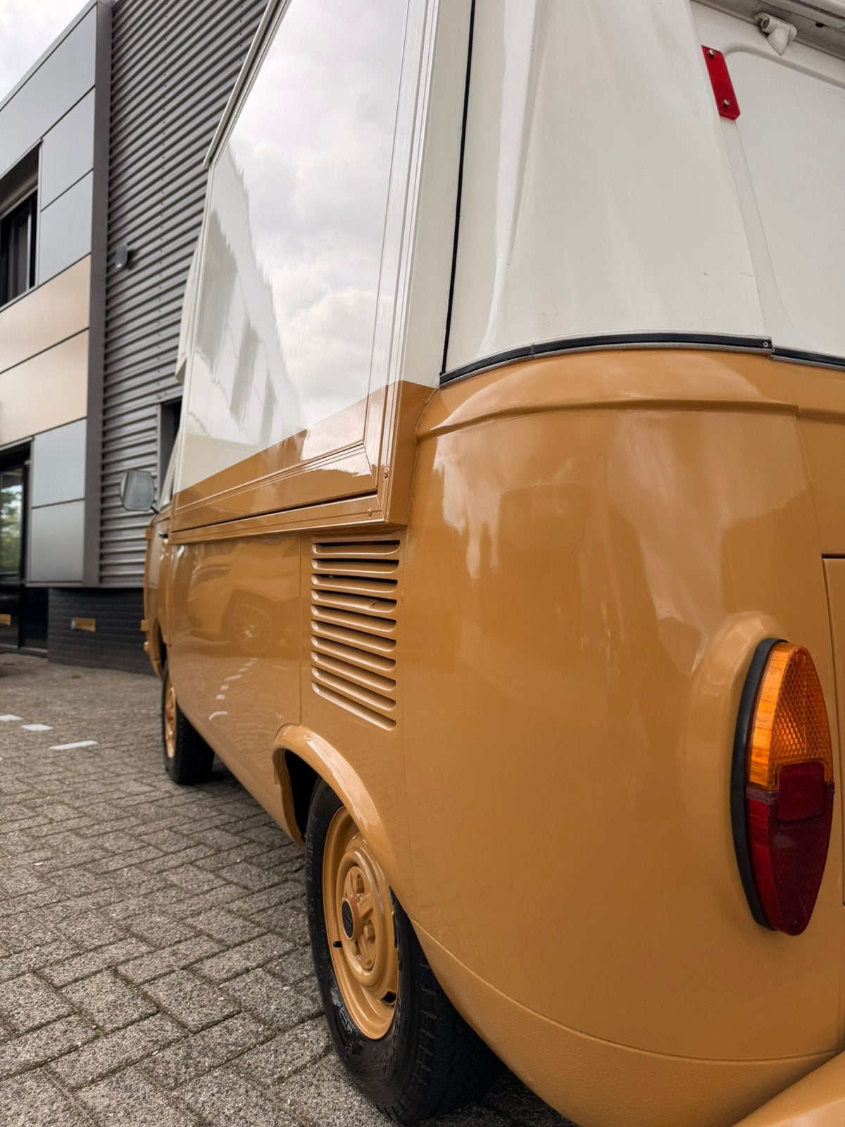Fiat 900 Oldtimer Foodtruck – volledig gerestaureerd, foto 8