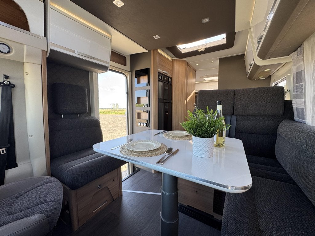 Foto 12 van Adria Matrix Supreme 670 SL ALDE Automaat BOMVOL 5 Gordels