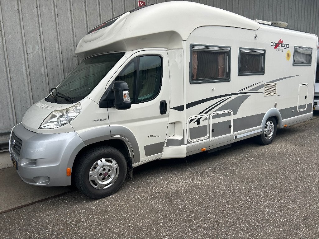 Carthago chic c-line T plus 4.8 H, Oven, Ringverwarming, Fiat, 7 tot 8 meter