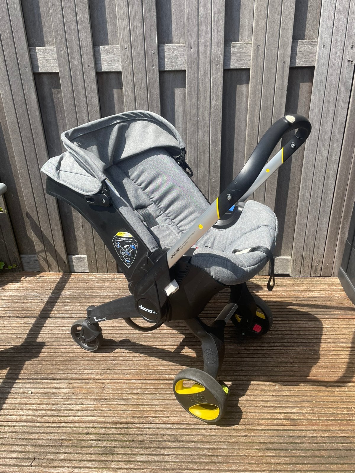 Doona 3 in 1 kinderwagen + veiligheidsinlegger, Overige merken, Ophalen of Verzenden, Zo goed als nieuw, Combiwagen