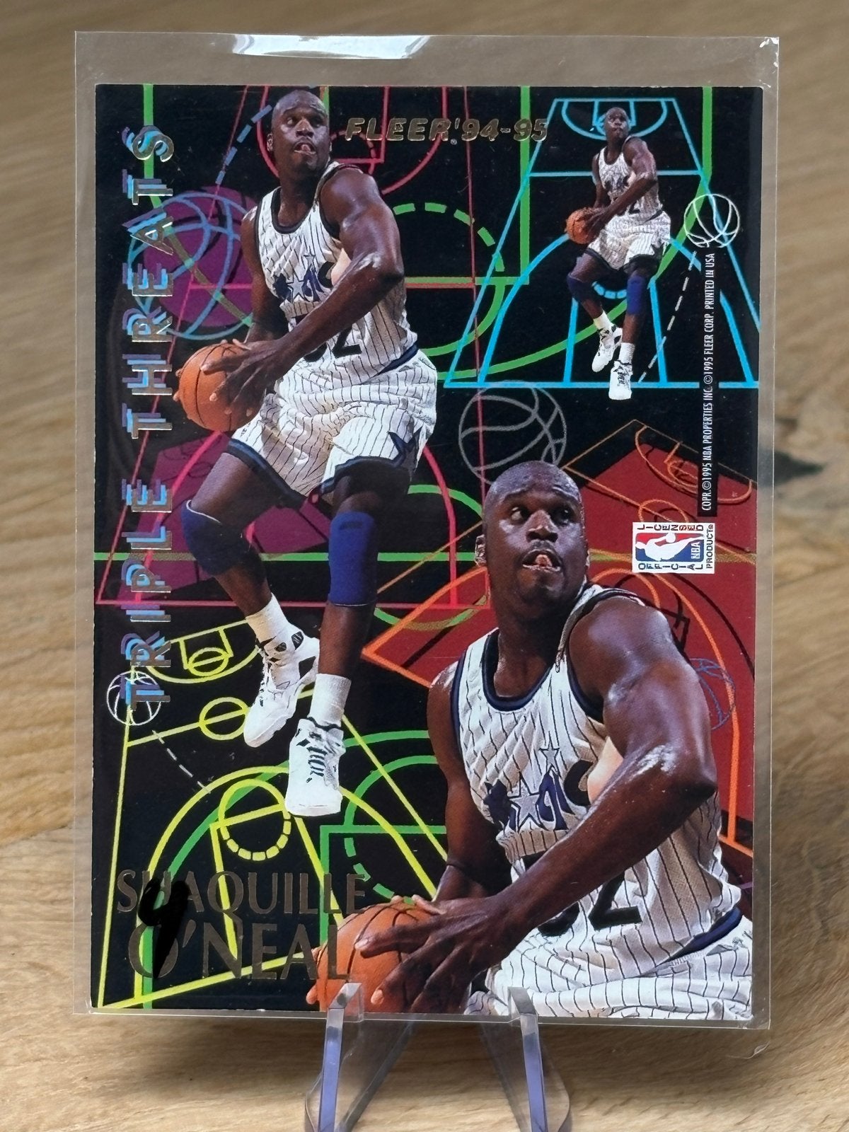 Shaquille O'Neal Fleer '94-95 Triple Threats Basketbalkaart, Ophalen of Verzenden, Zo goed als nieuw, Overige sporten, Spelerskaart